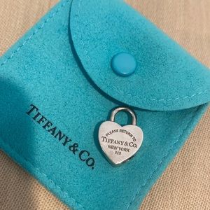 Tiffany & Co heart Lock Pendant